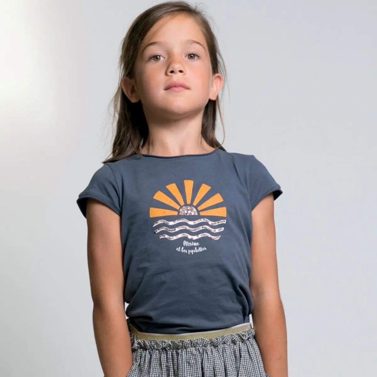 T-Shirt Stacy, aufgehende Sonne mit Pailletten, anthrazit