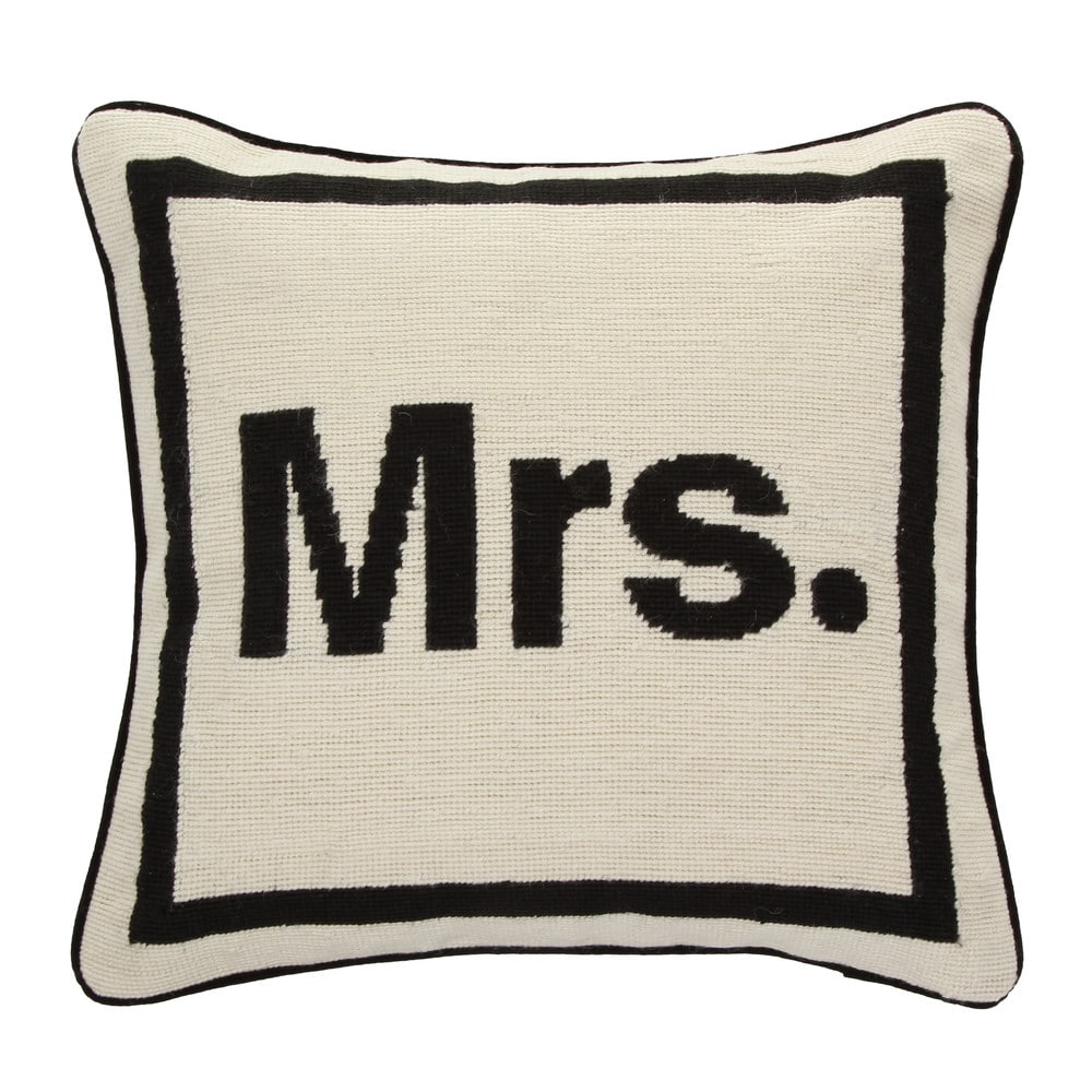 jonathan_adler_mrs_kissen