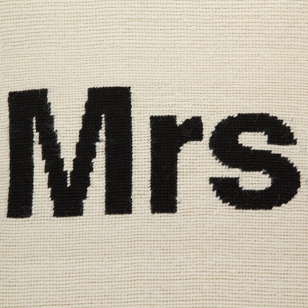 jonathan_adler_mrs_kissen2