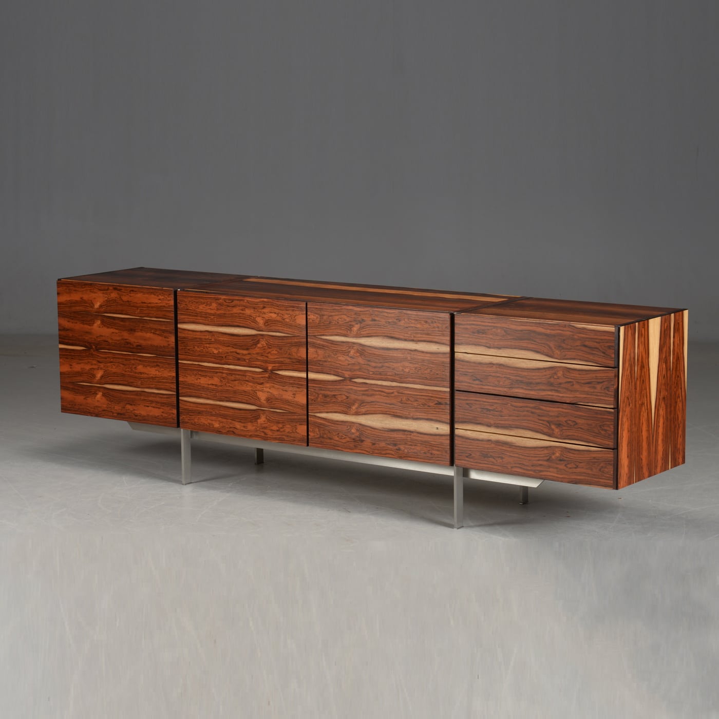 sideboard-diagonal