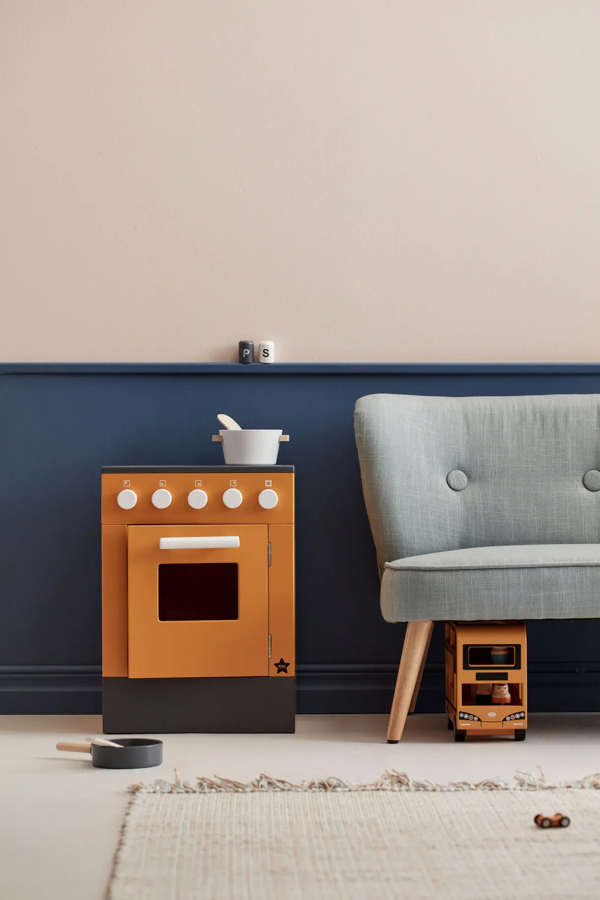 1000510-Stove-1000543-Sofa-Textile-1000515-Double-decker-E_6-Kopie Herd gelb