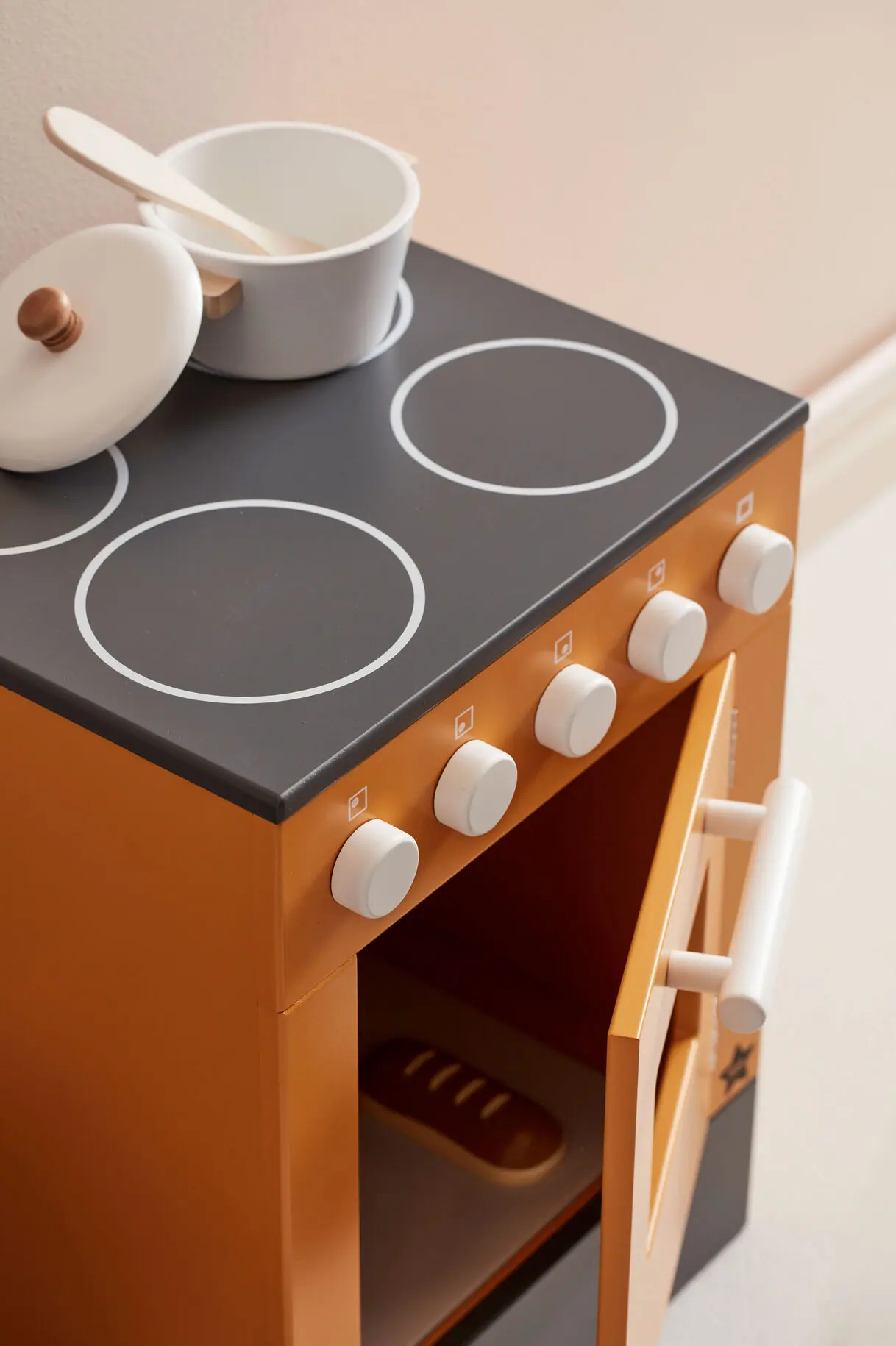 1000510-Stove-yellow-BISTRO-E_3