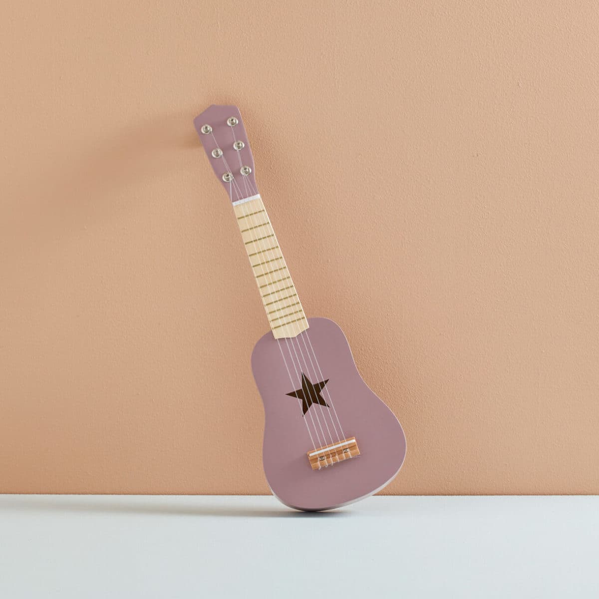 Gitarre lila
