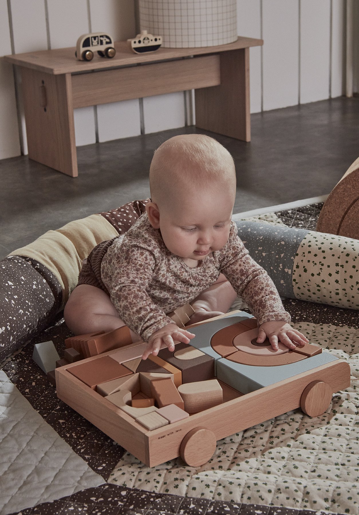 oyoy_Wagon_Wooden_Rainbow_with_Blocks-Wooden_Toy-M107051-901_Nature-4_1254x1799