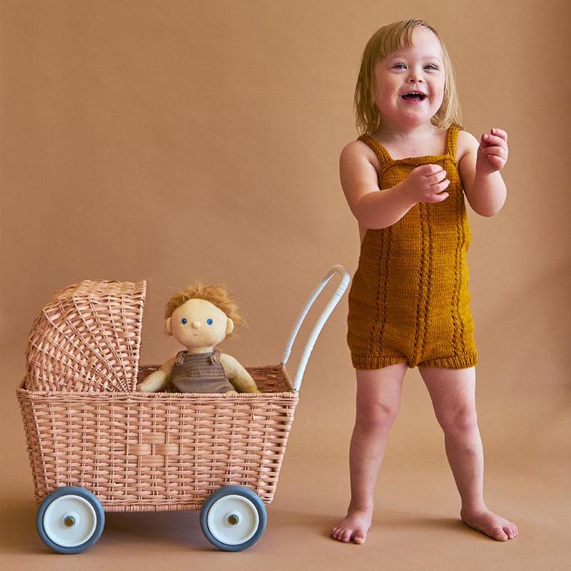 OE-Dinkum-Doll-kids-web-06_c6784fa6-109e-4839-9428-9cb140d3a354_800x