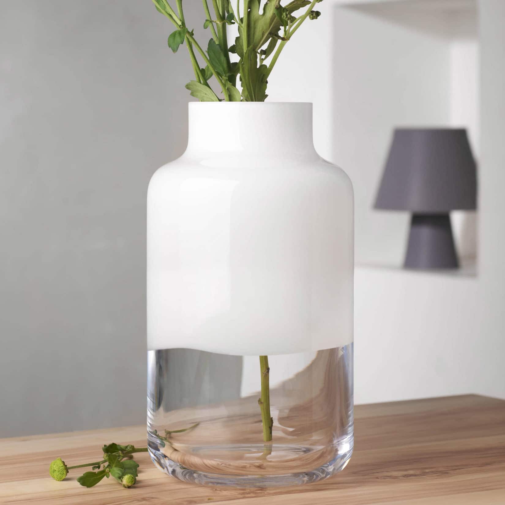 magnolia-medium-nude-glass-358913-rel86f62d94
