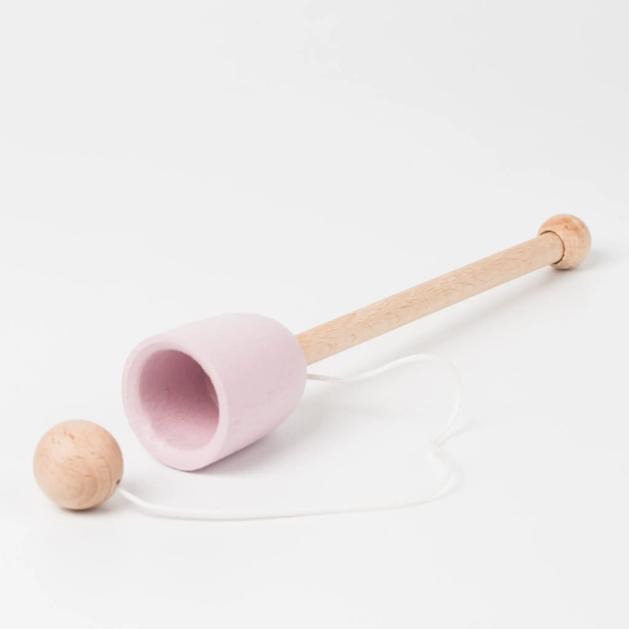 meandmini_boliche-de-madera-rosa