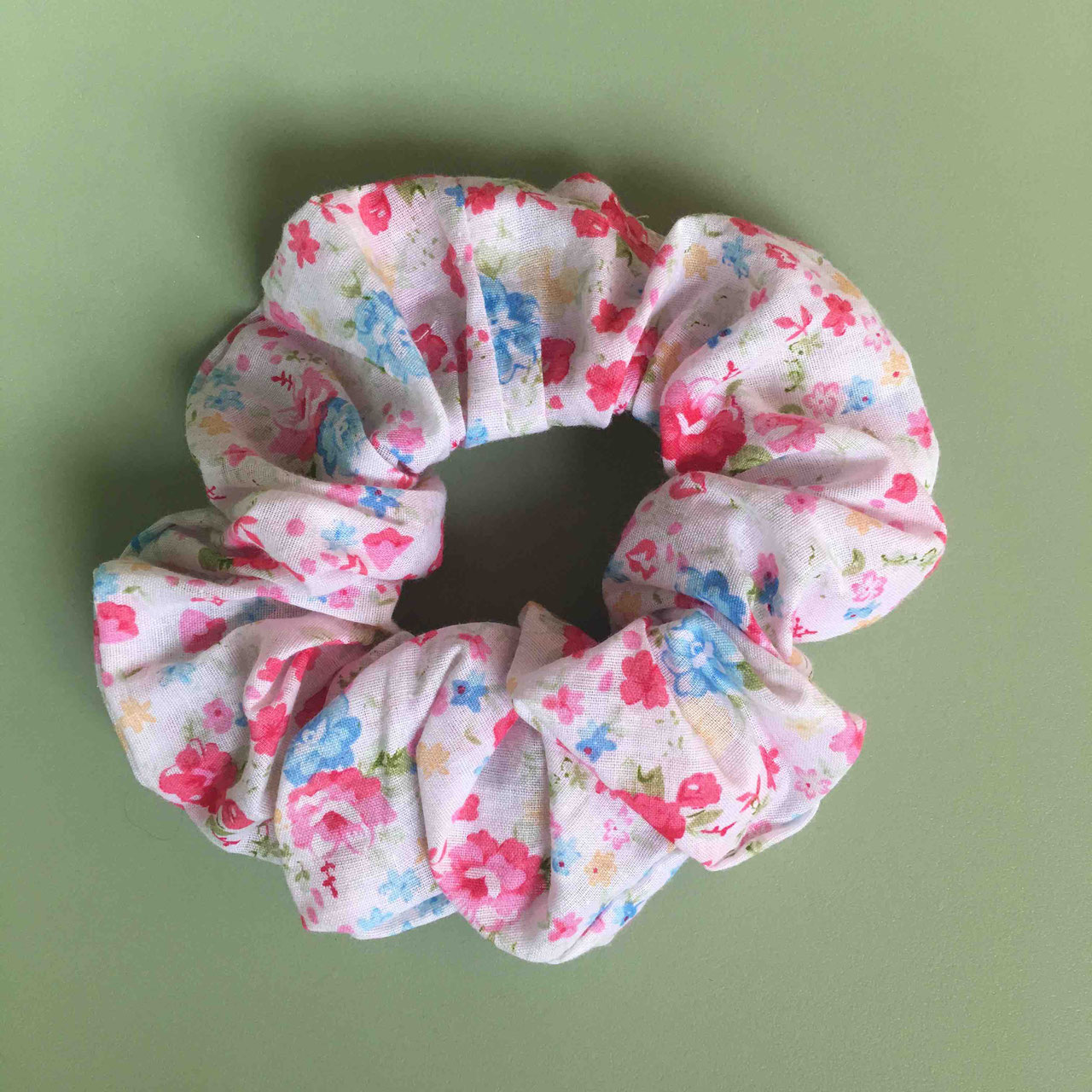 Kyute_Scrunchie Fleur