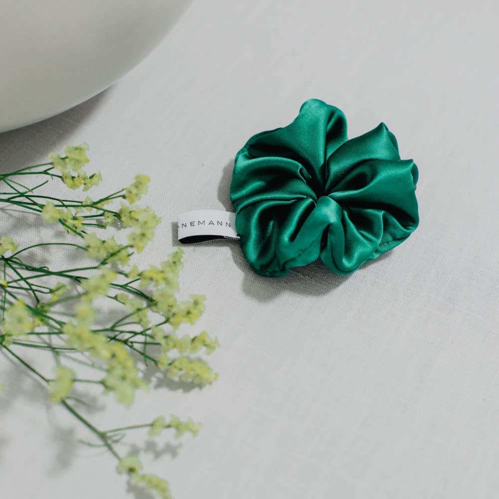 Scrunchie Satin Smaragdgrün