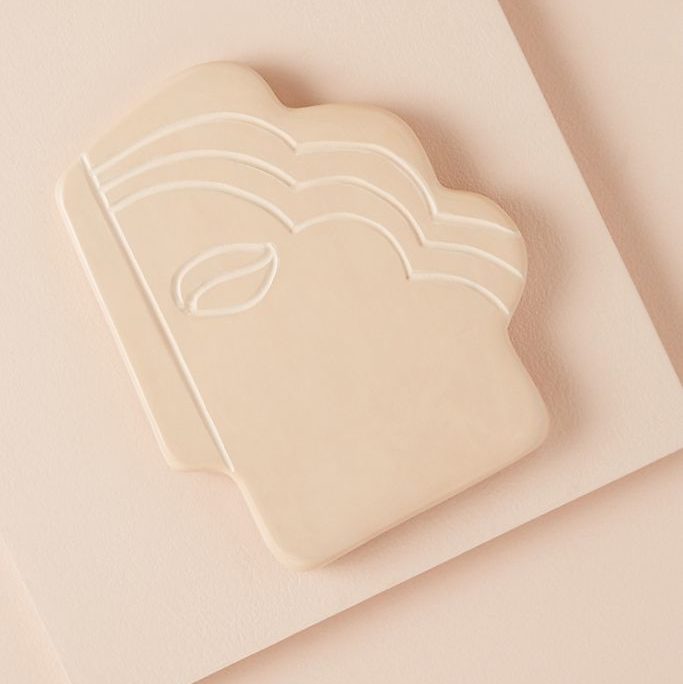 facewall_hkliving
