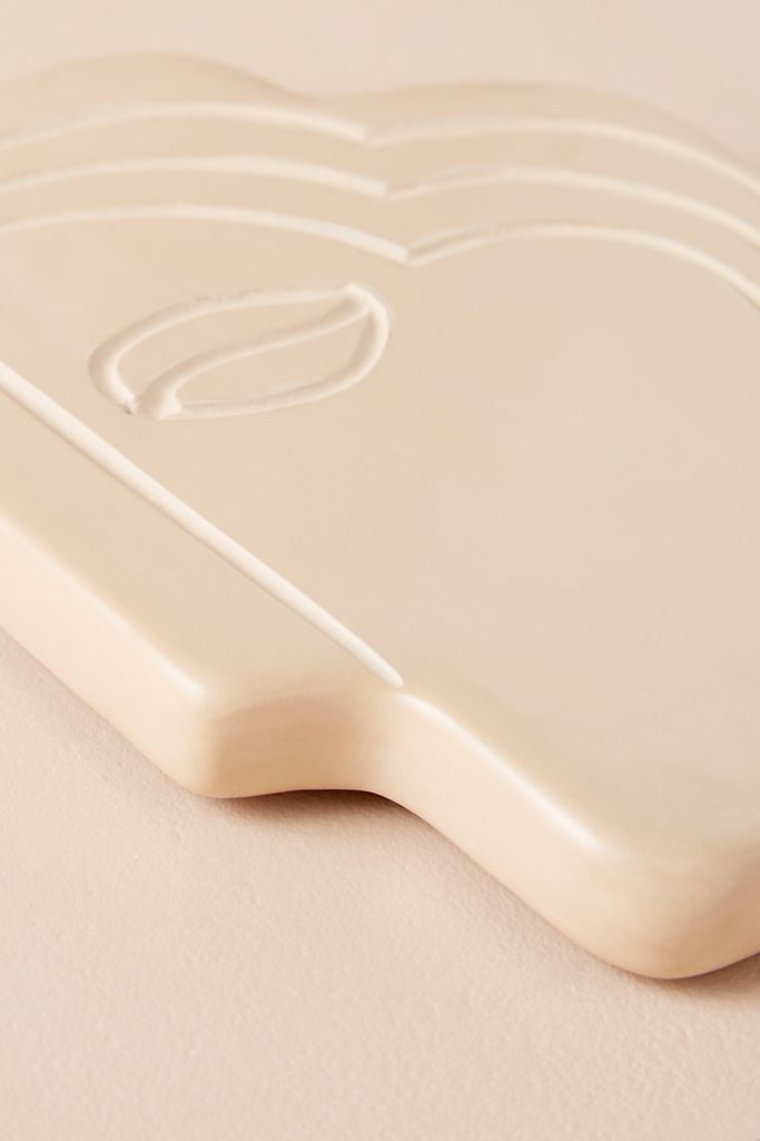 hkliving_facewall_taupe