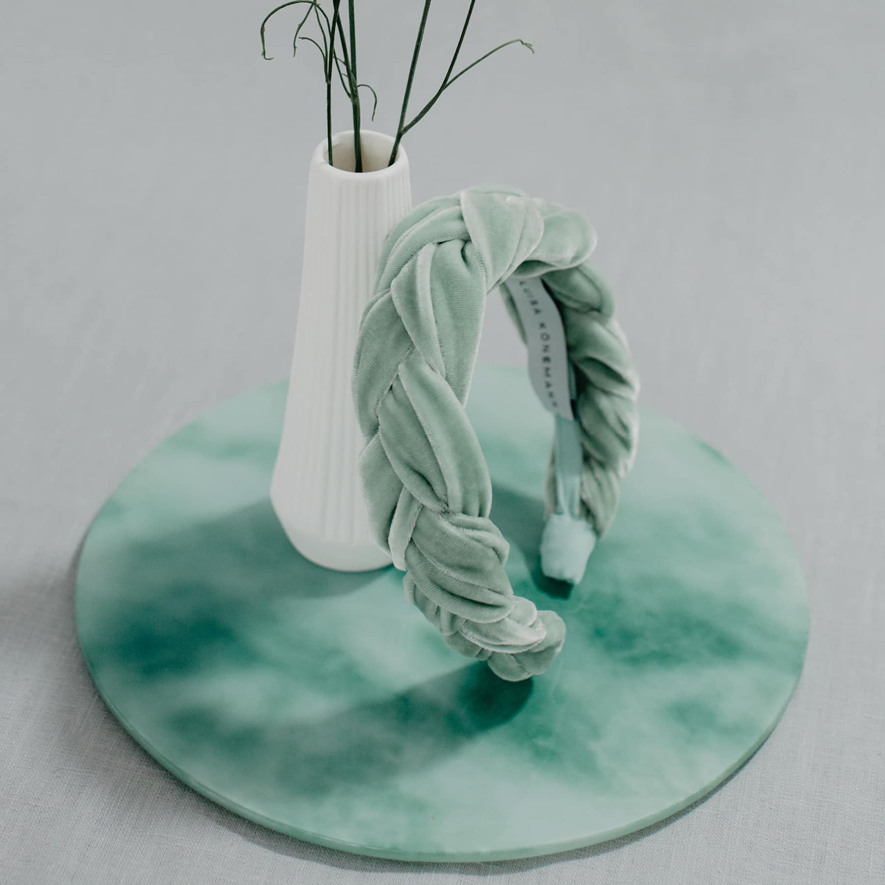 luisa-koenemann-headpieces-stills_leonie_rosendahl_highres-572