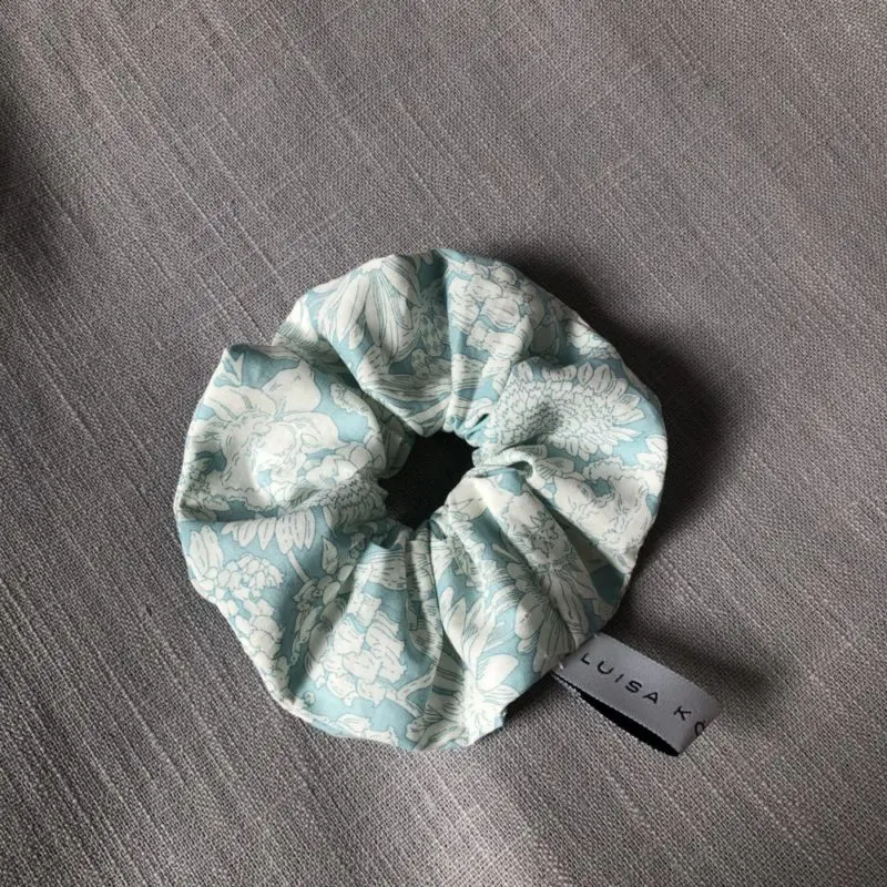 Kinder Scrunchie Baby Blue