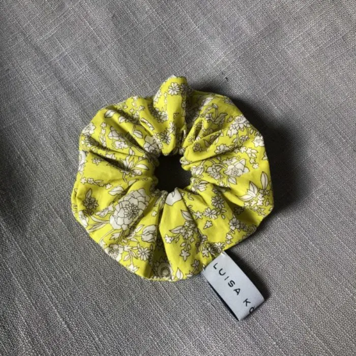 Kinder Scrunchie Yellow Flower