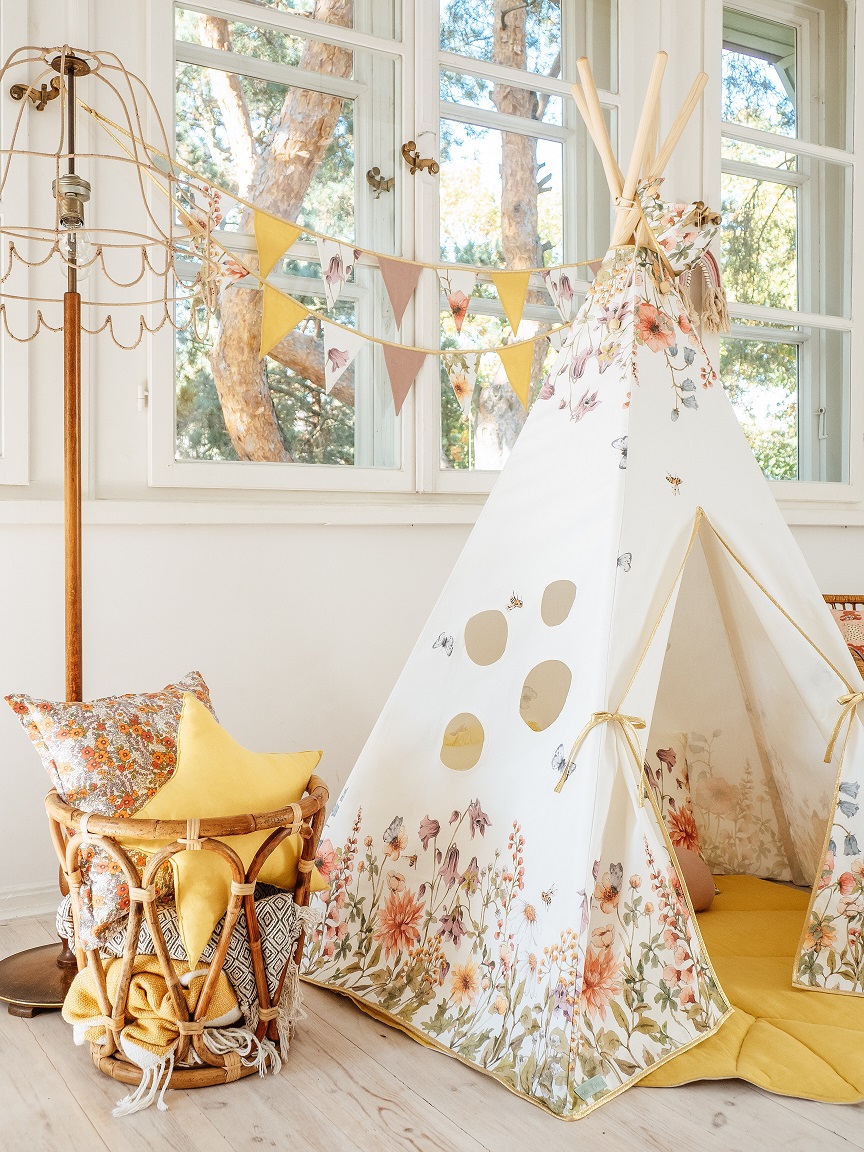 Moi_Mila_tipi-wildflowers-3