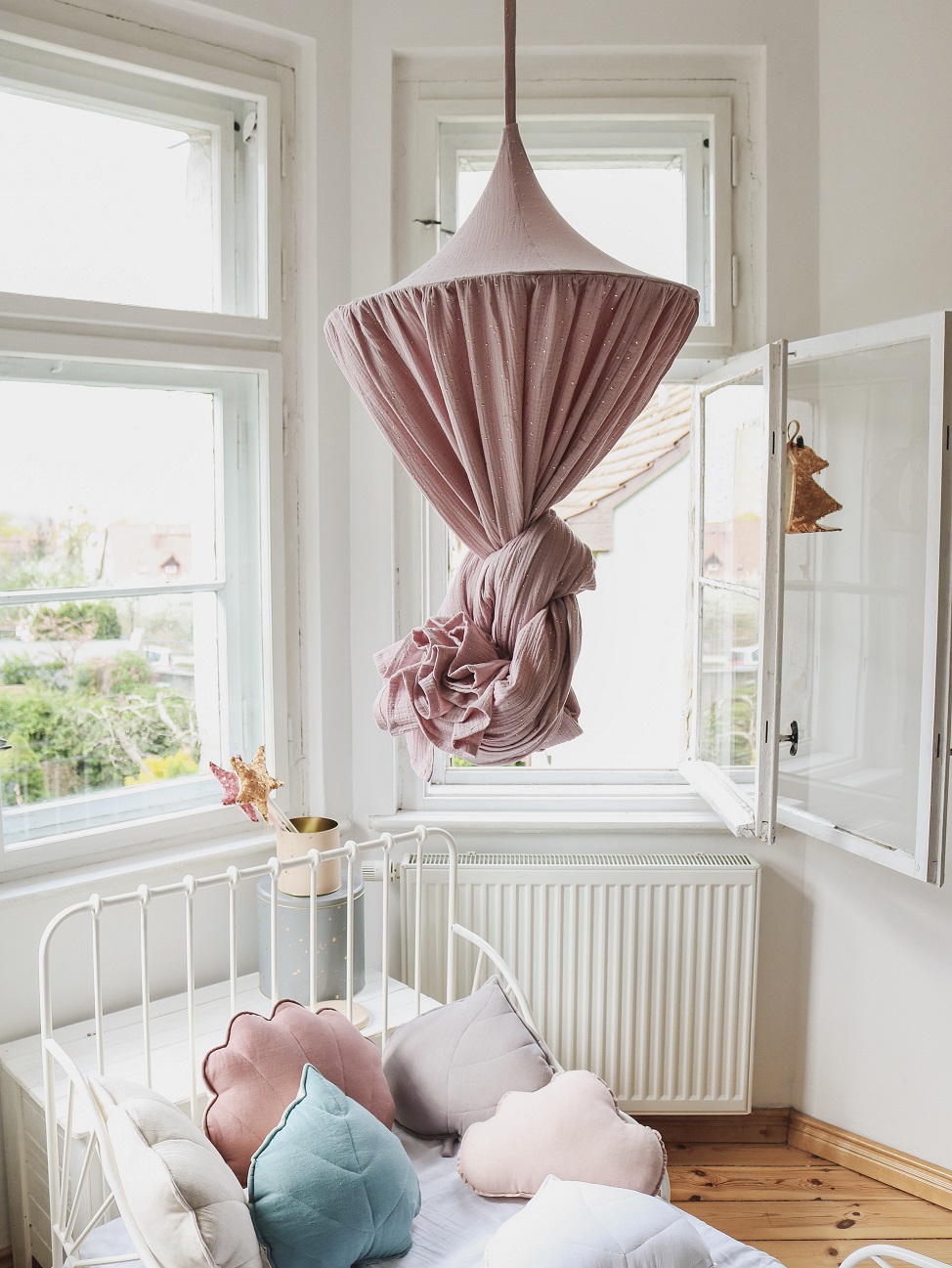 pink-gold-canopy-decoration-bedcanopy-baldachim-moimili (2)