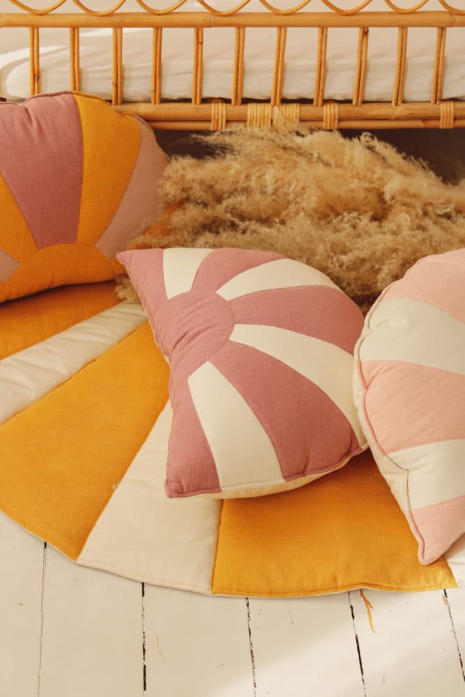 Monterey Lounge-cushion-sun-summer-moimili-design (1)