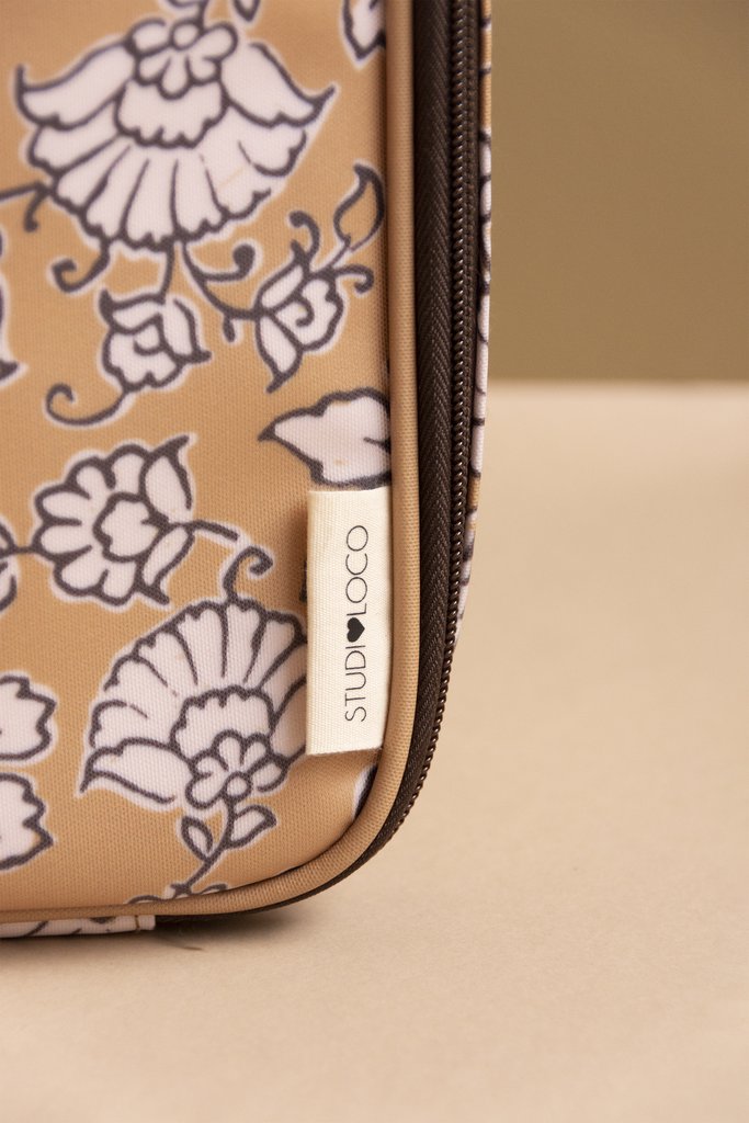 studioloco_floral_suitcase2