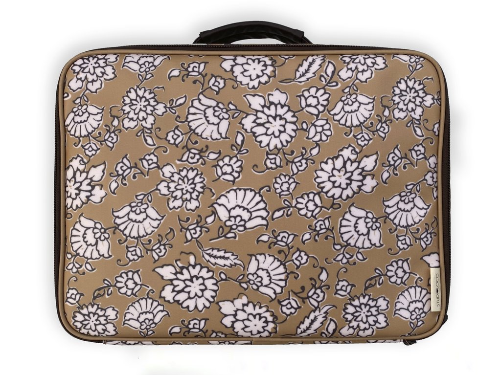 studioloco_floral_suitcase4