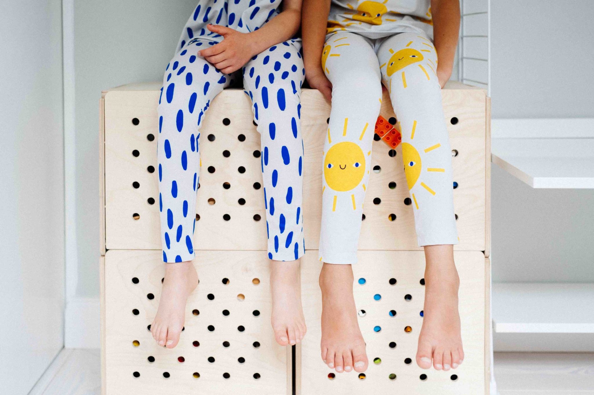 dontgrowup_leggings