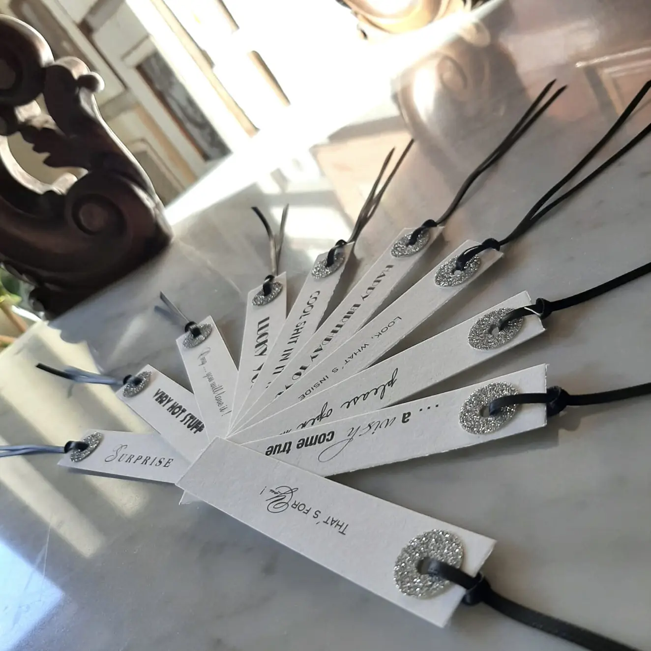 Gift Tags 10-er Set, Schwarz/Glitzer