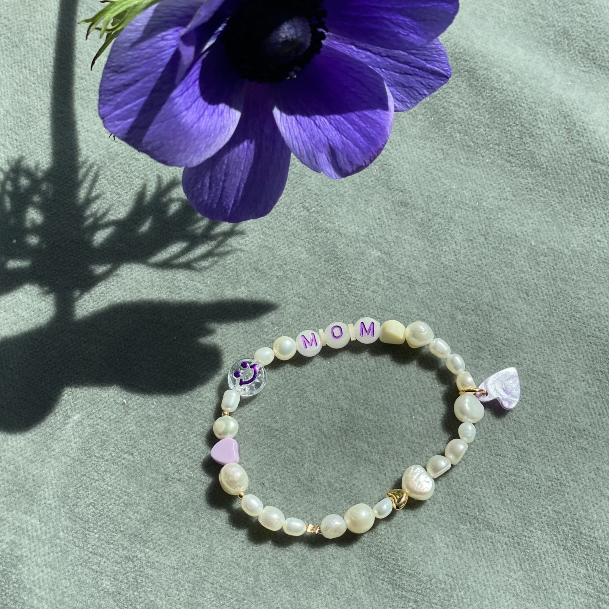 Perlenarmband MOM Flieder