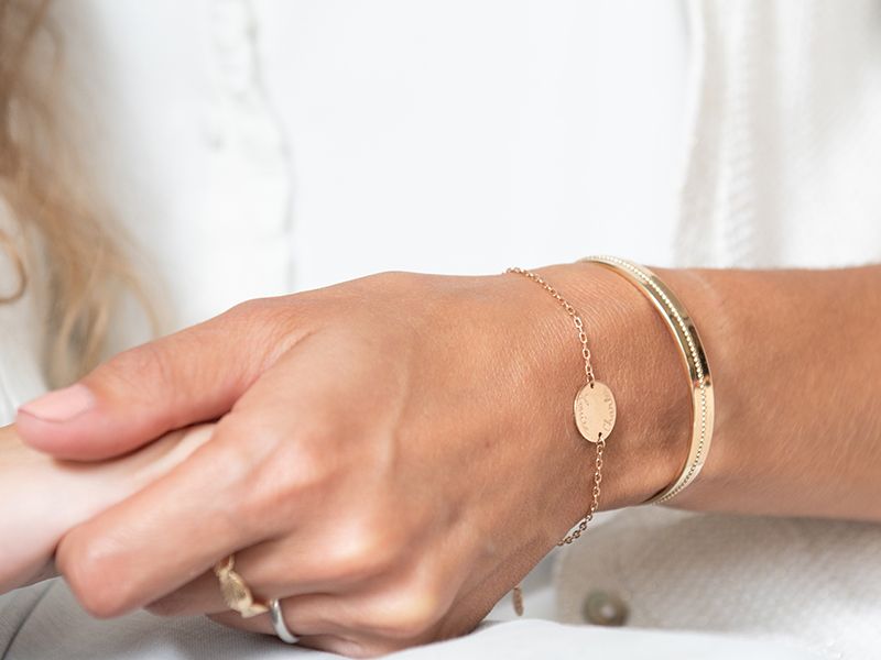 Personalisiertes Pastille Münzarmband in 18kt Vergoldung