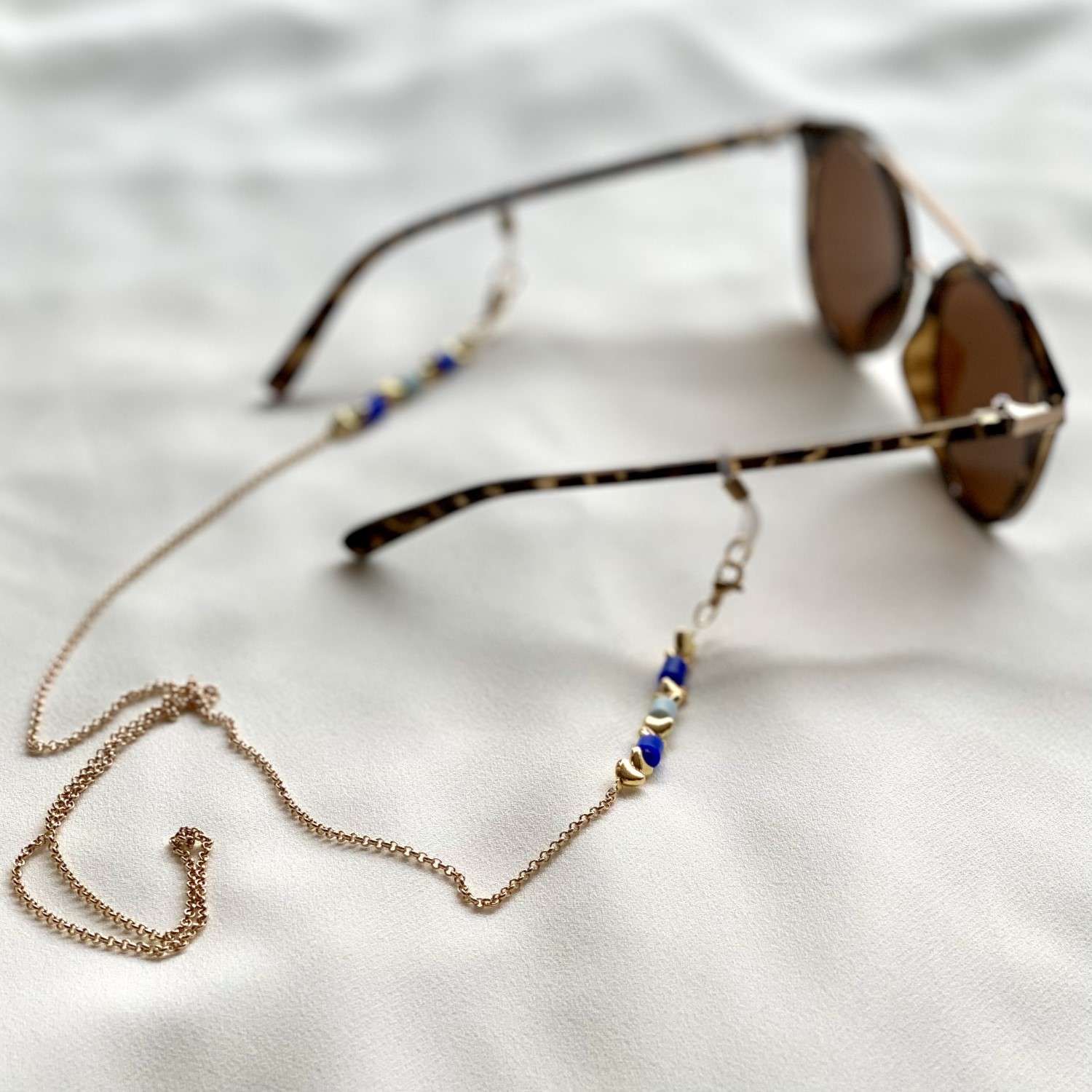 Brillenkette, Blau