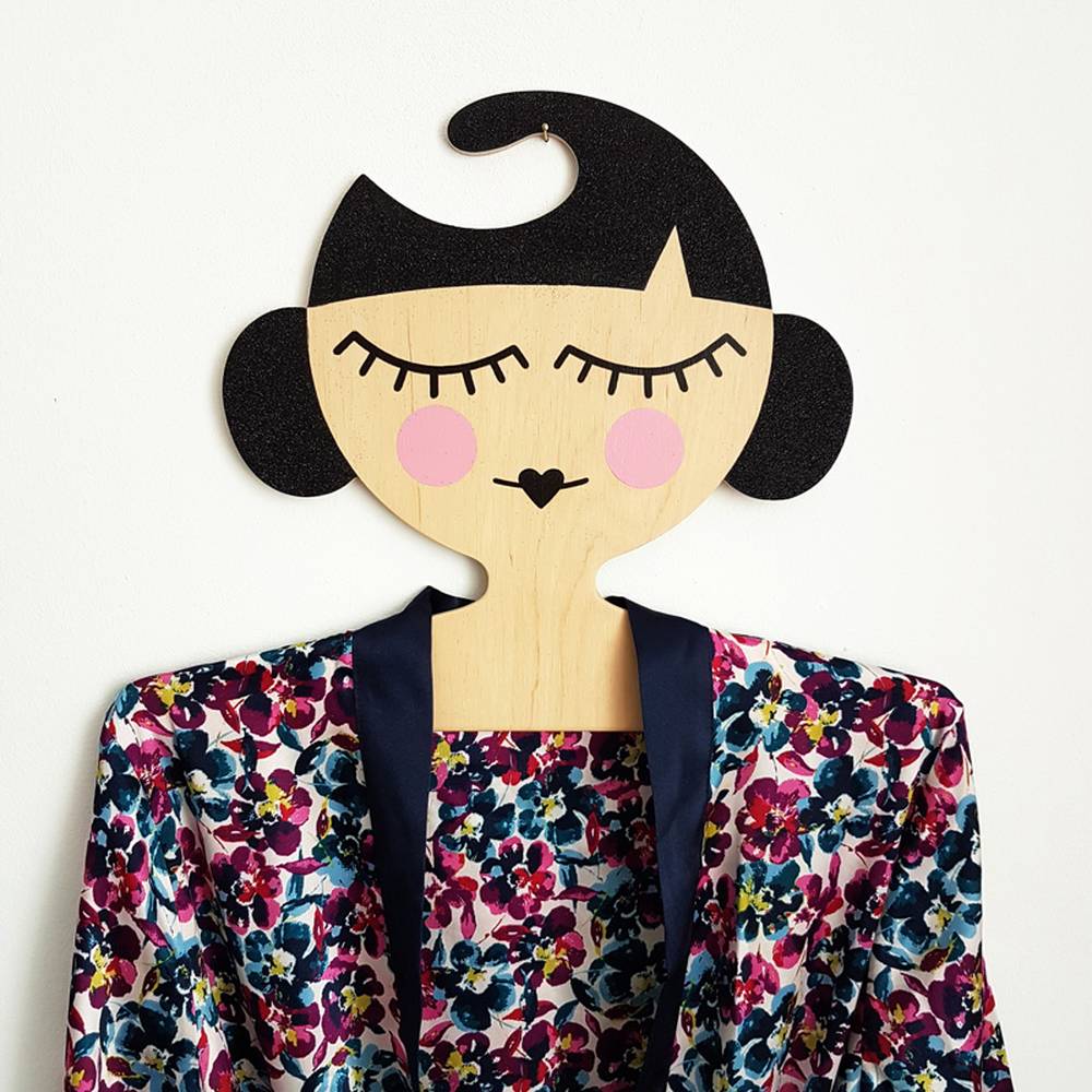 Kleiderbügel Geisha Frauen, Black