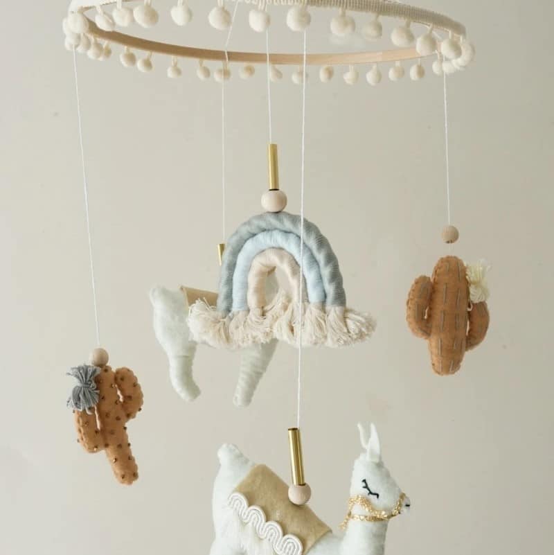 Lama Boho Mobile "Grau"