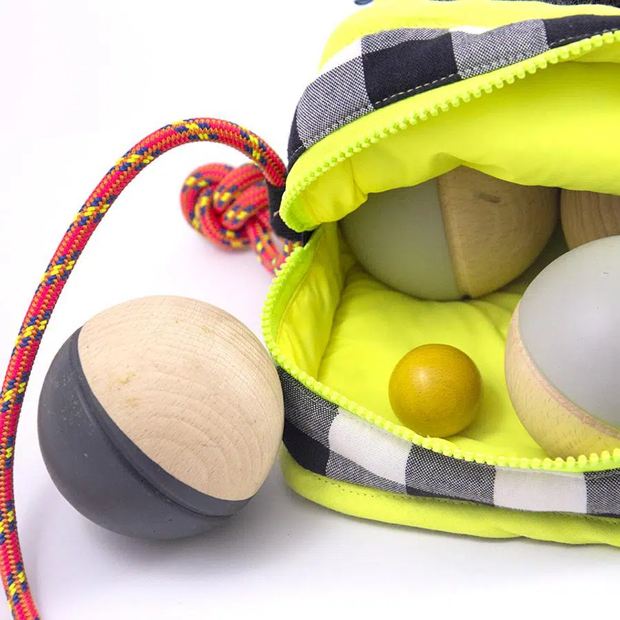 me-and-mine-petanque-holz_4