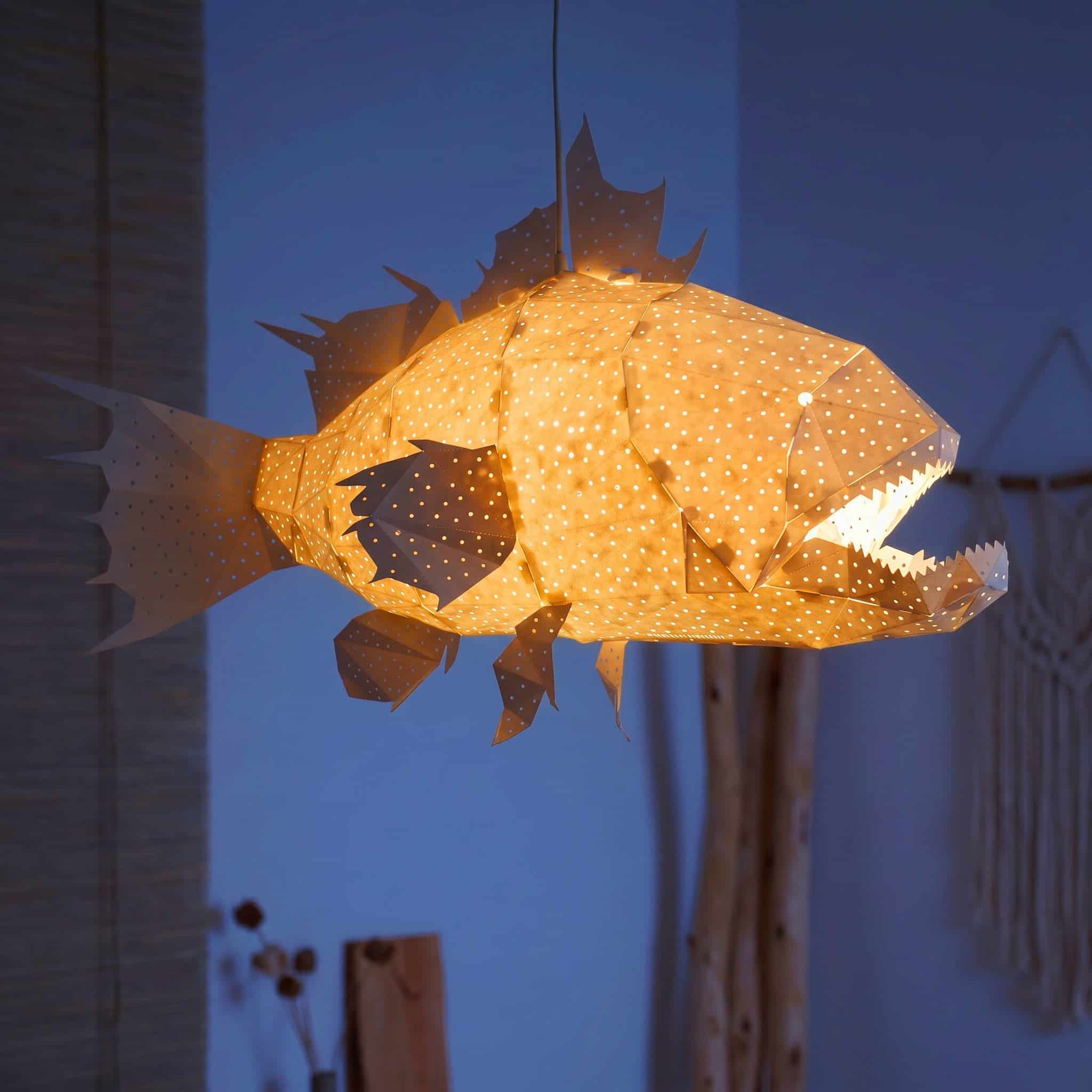 Lapu Lapu – Fisch-Pendelleuchte in Weiß