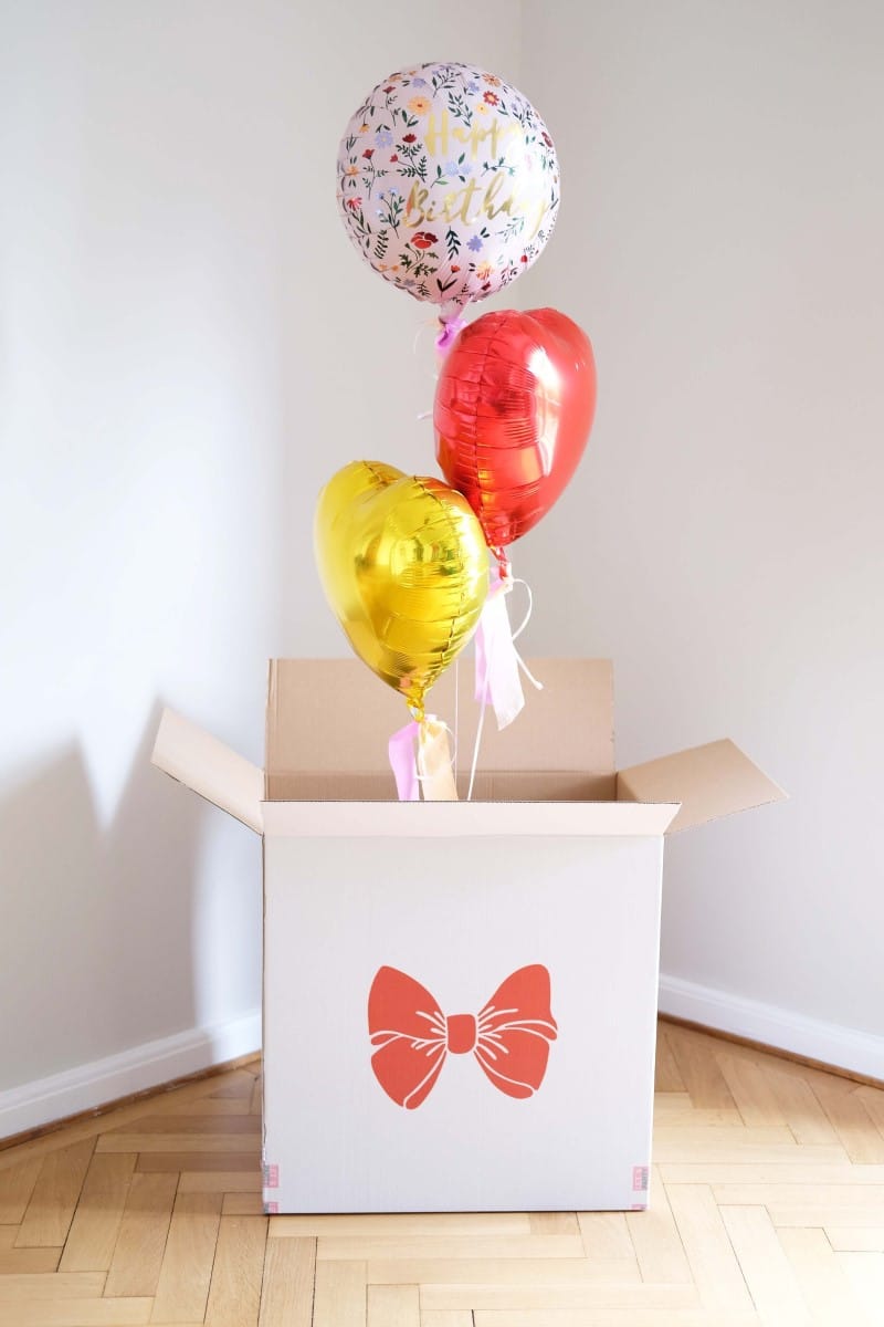 Happy Birthday Multifloral, 3er Ballonset mit Helium befüllt