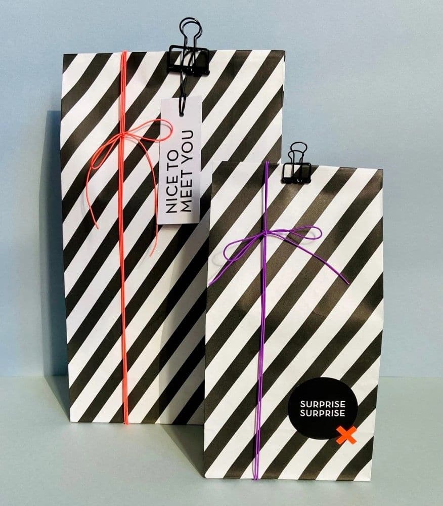 Geschenktüten S "Blockbottombags" Stripes schwarz weiß