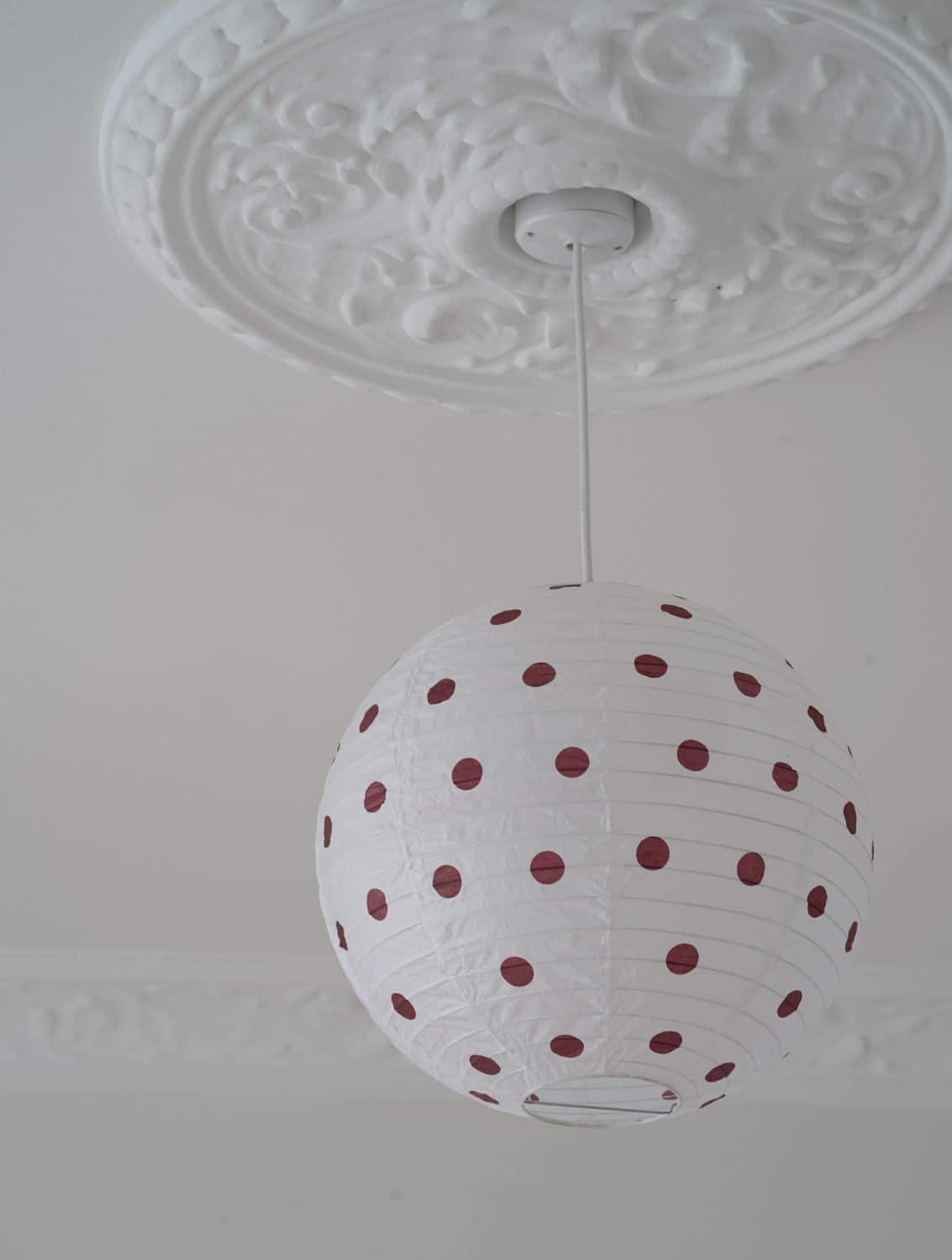 Papierlampenschirm "Dot", Burgunderrot