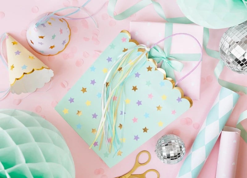 Geschenketüte, Türkis mit Sternchen