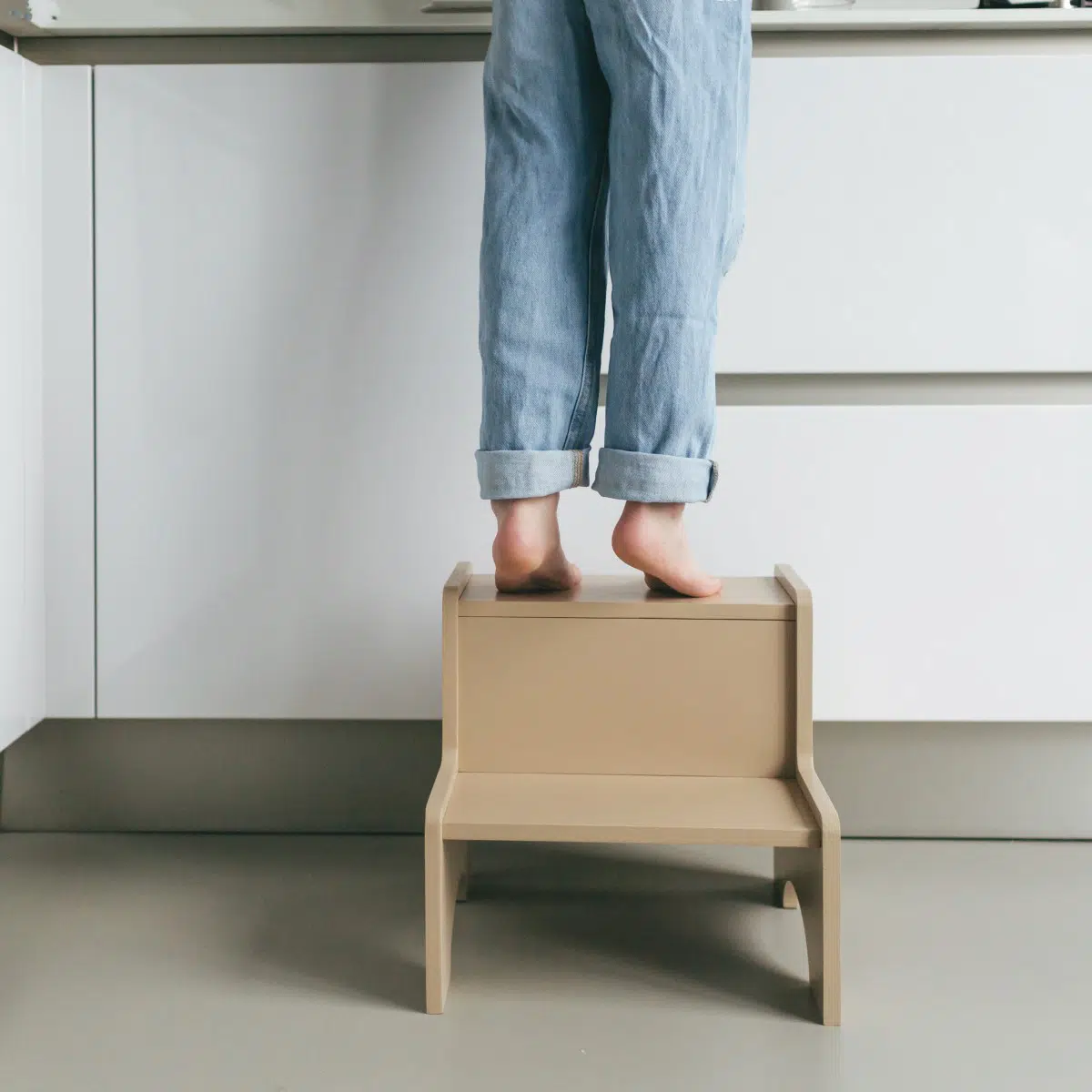 Tritthocker "Step Up", Beige