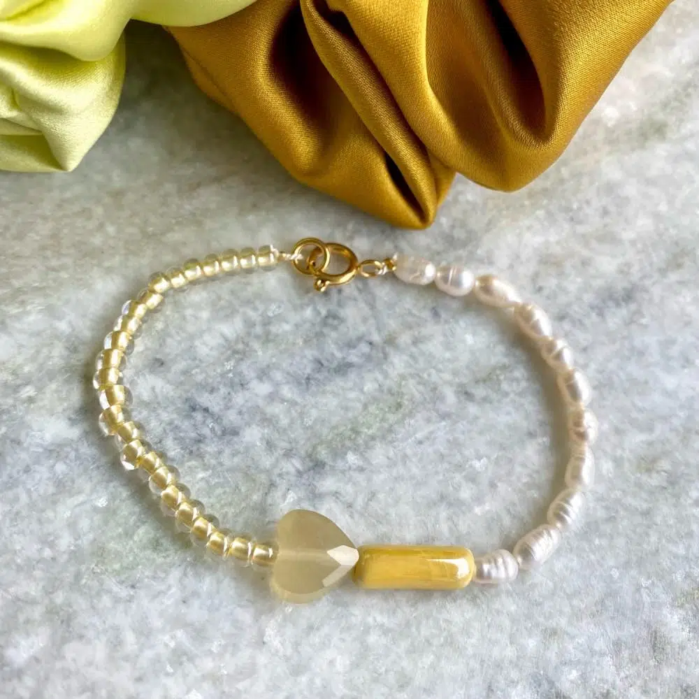 LuisaKoenemann_Perlenarmband_YellowFellow