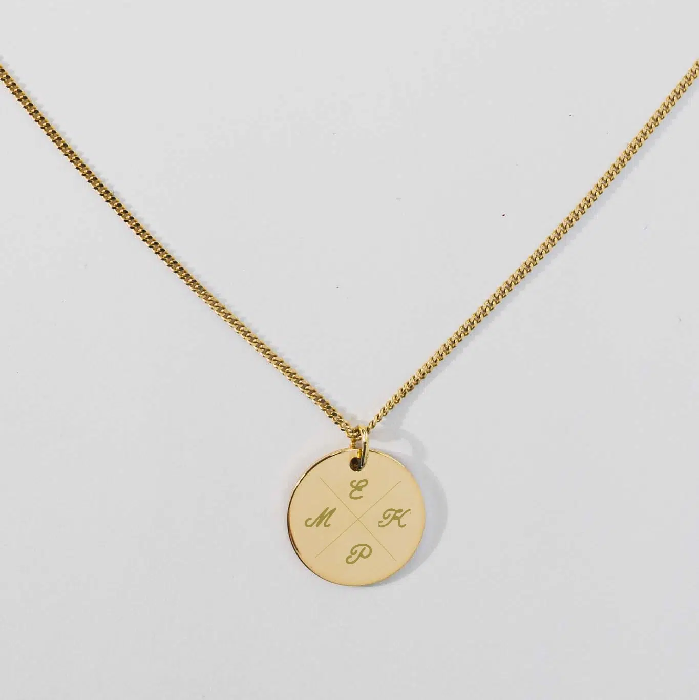 Kette "Grace" mit großem Plättchen, 4 Initialen
