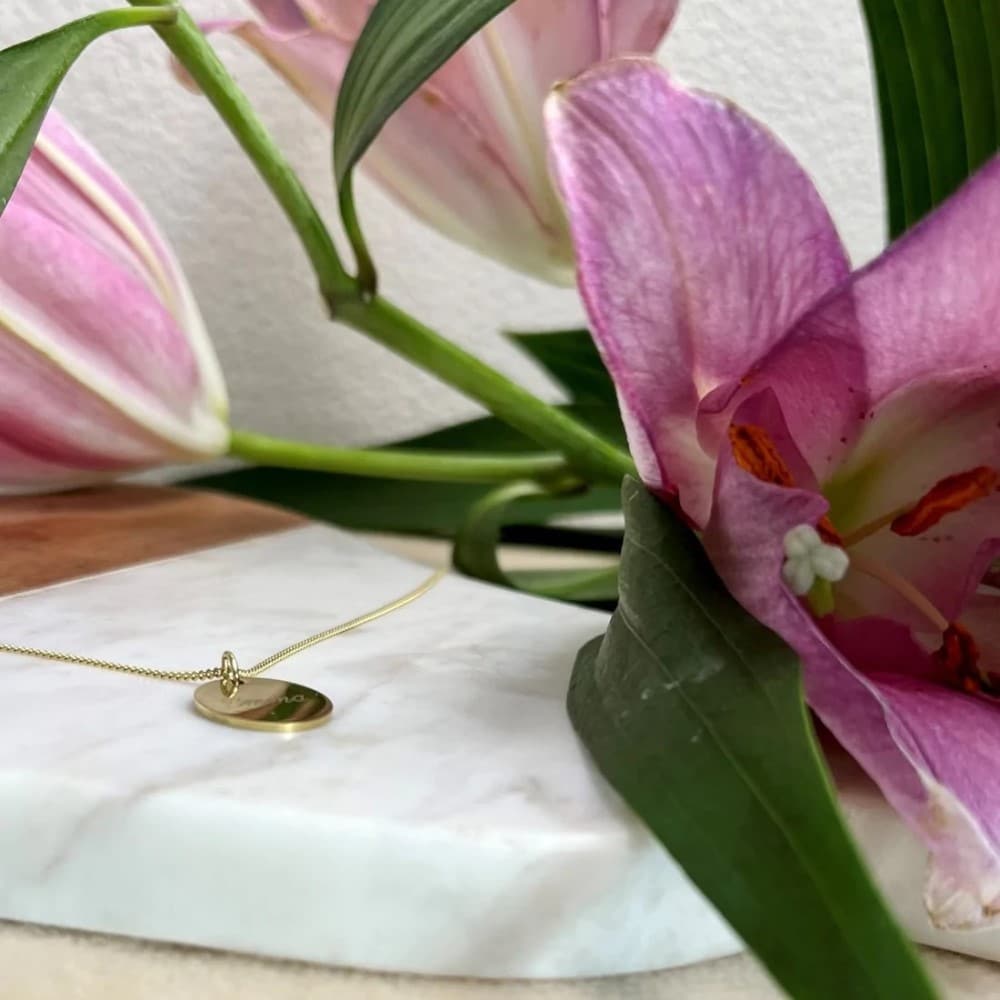 Kette "Grace" mit großem Plättchen, Name