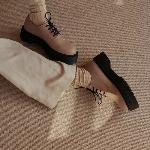 Monk-Anna_Socken_Glitter_Milk2