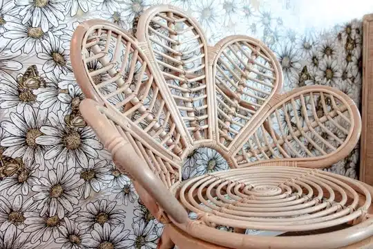 Rattan-Kinderstuhl_FriedaMitHerz3