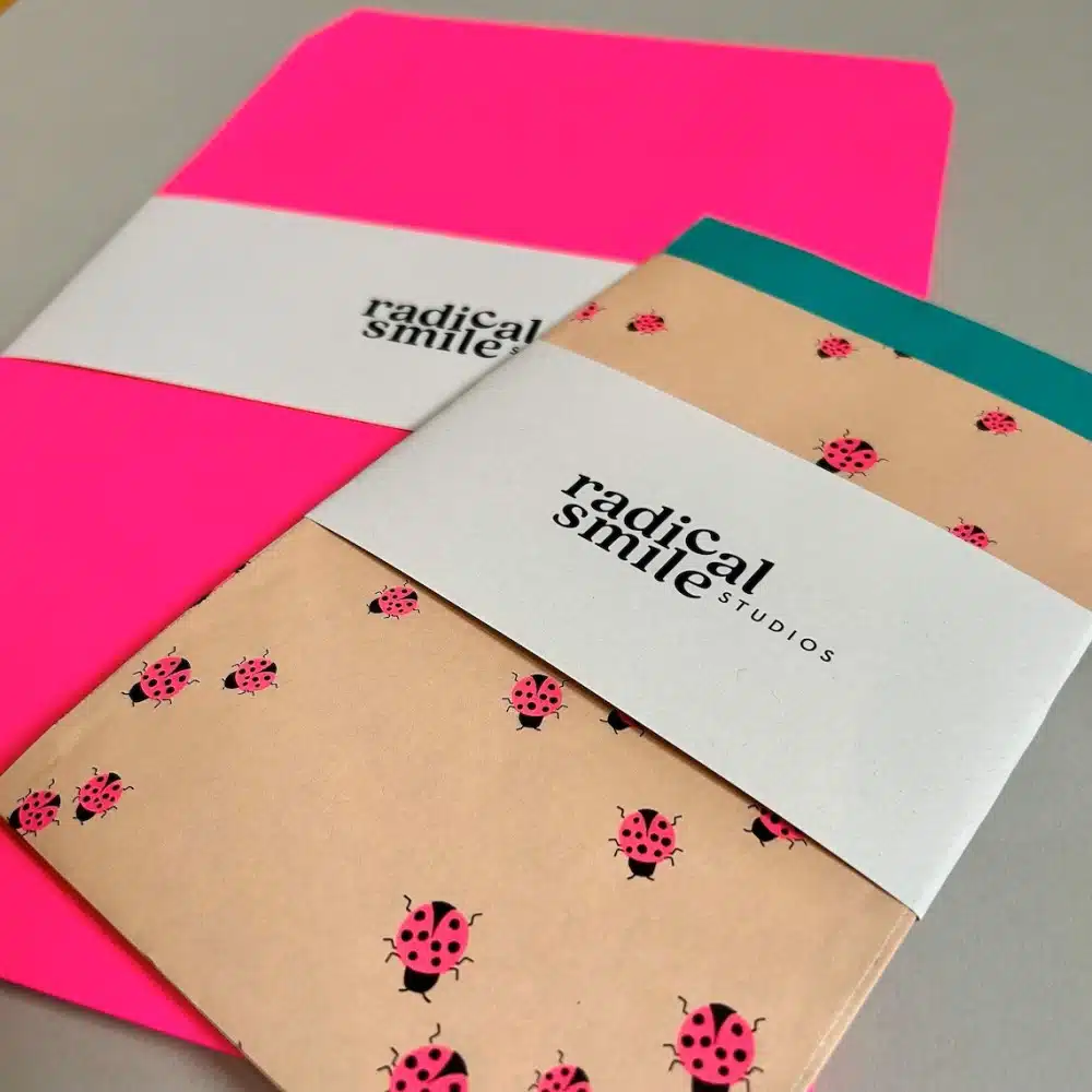 Radical-Smile_TuetenL_NeonPink