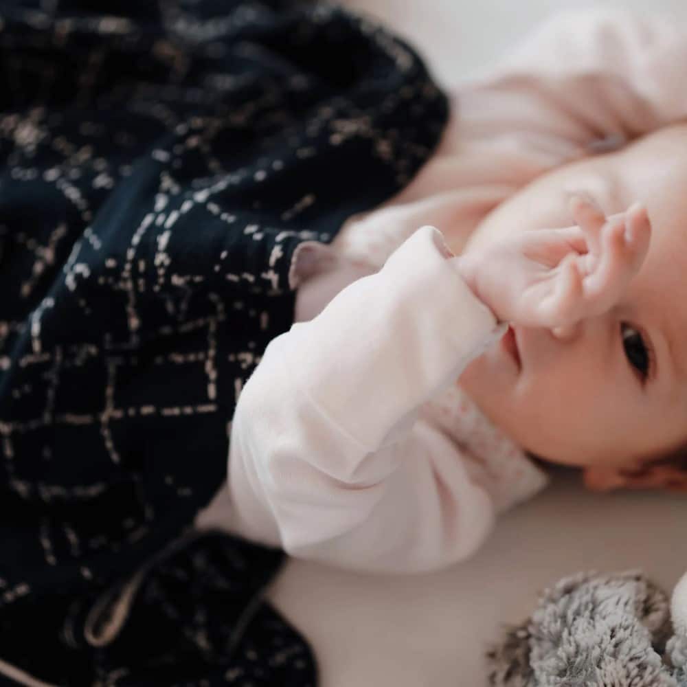 Personalisierte Babydecke *Midnight*, Nachthimmel / Cremeweiß