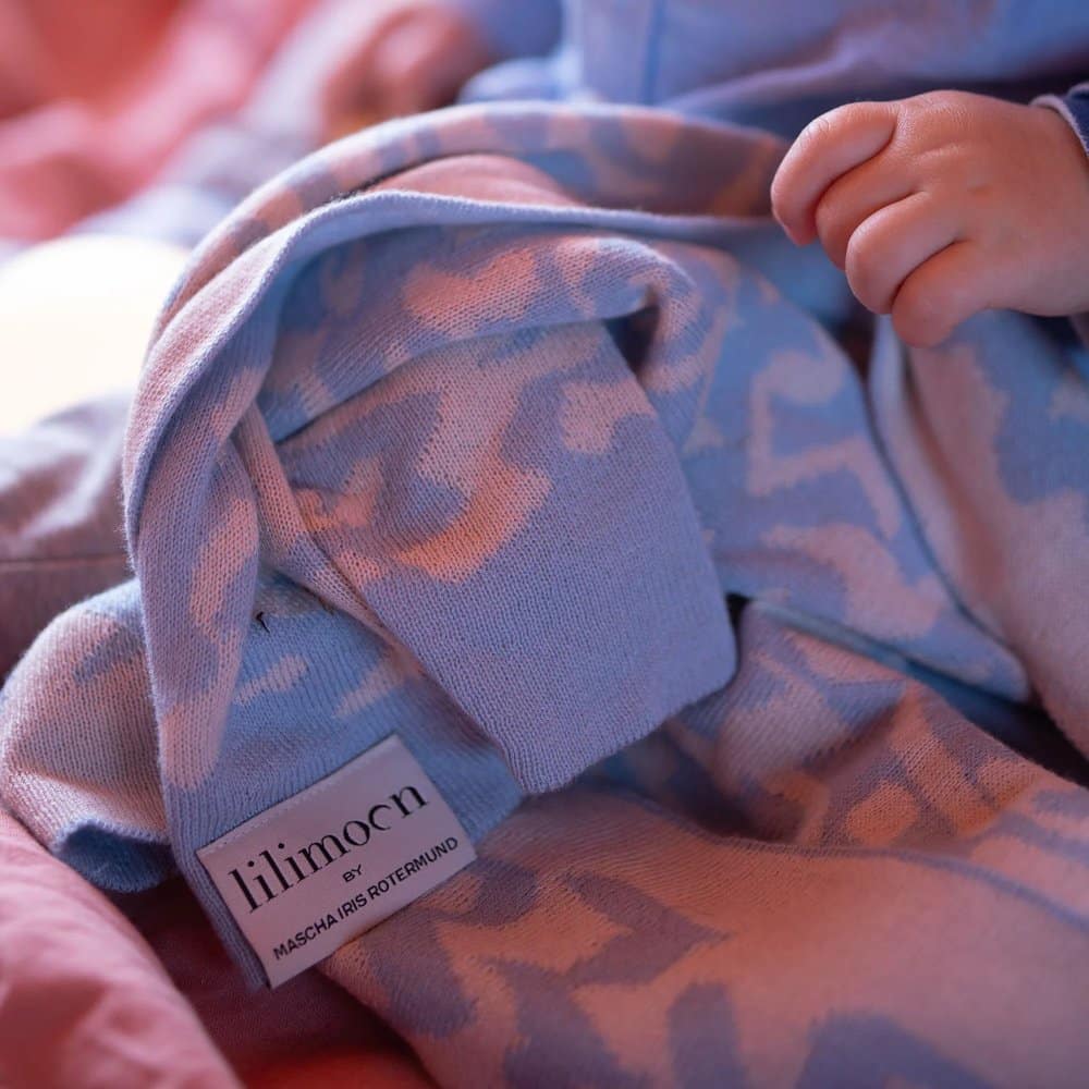 Personalisierte Babydecke *Iris*, Korallenrosa / Rosa