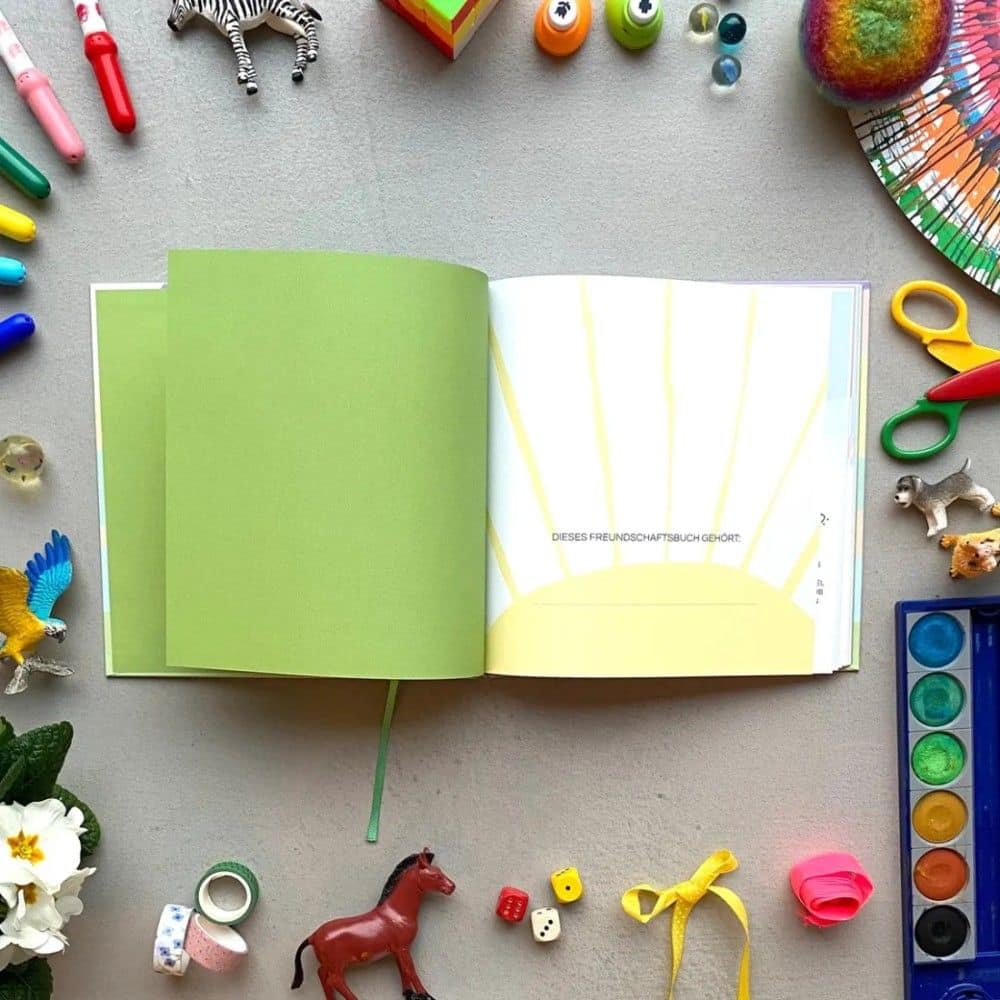 Freundebuch und Freundebuchtasche *Kunterbunt*