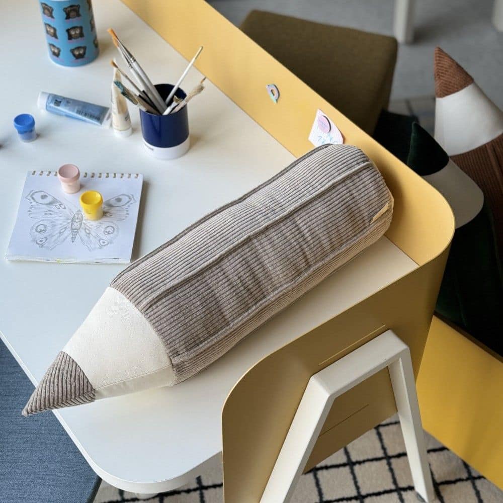 Buntstiftkissen aus Cord *Latte*