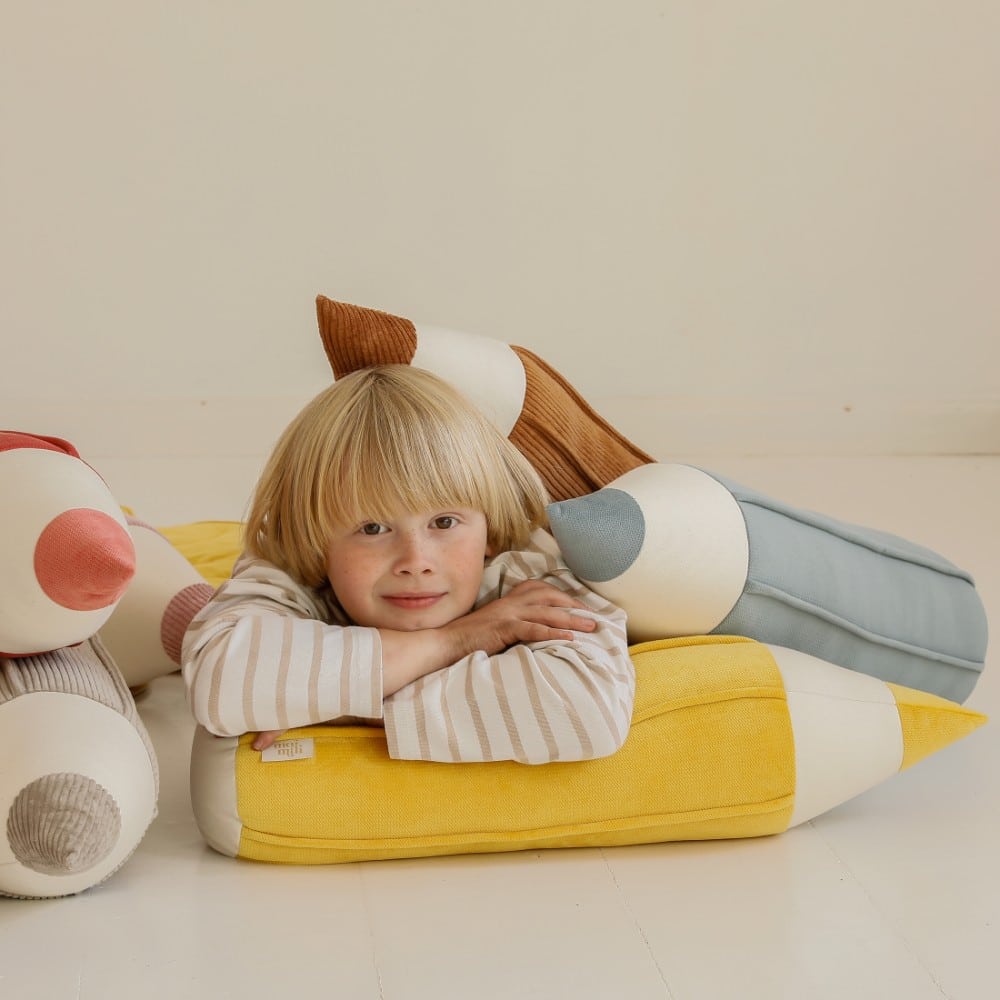 Buntstiftkissen aus Samt *Yellow*