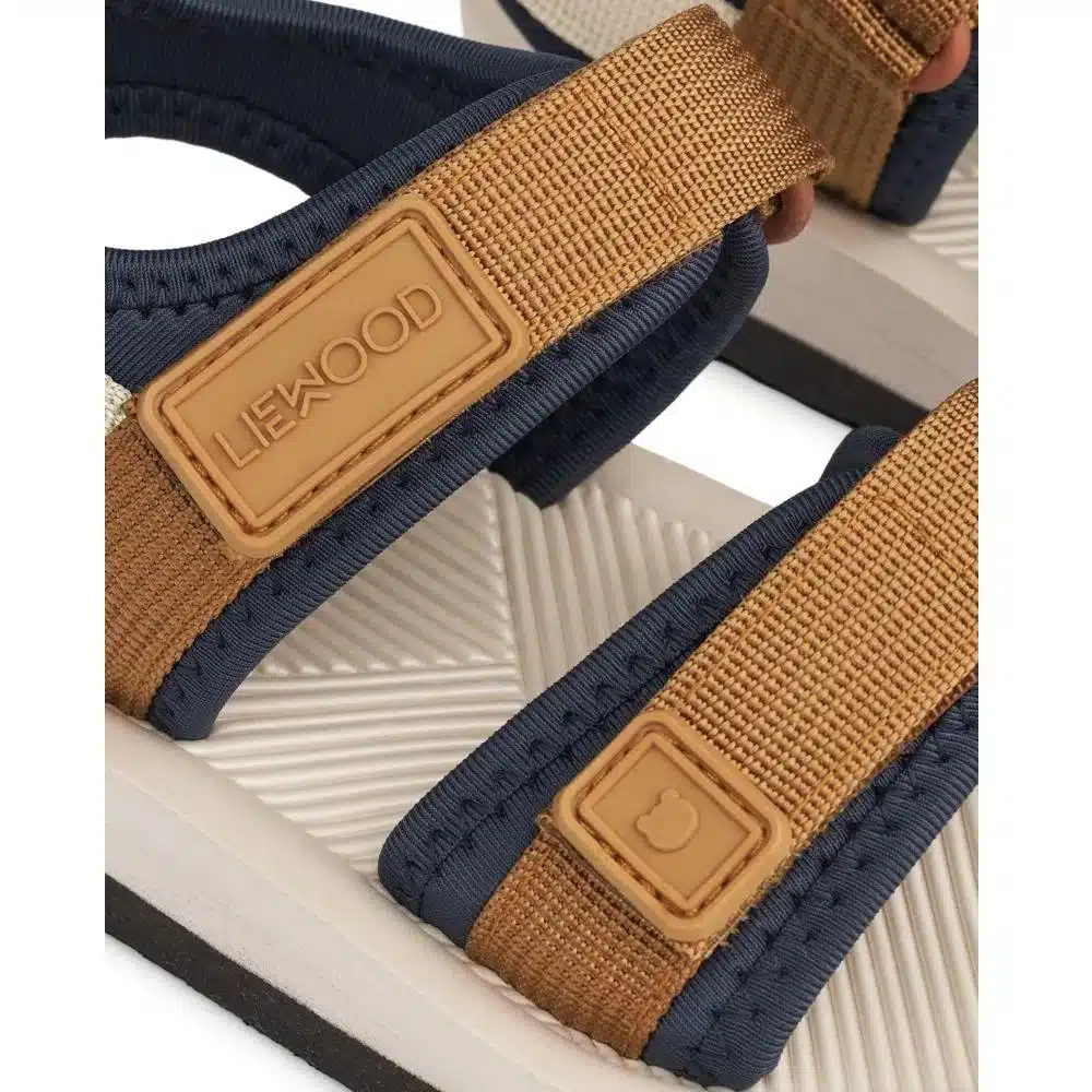 sandalen-monty_golden-caramel_Liewood4