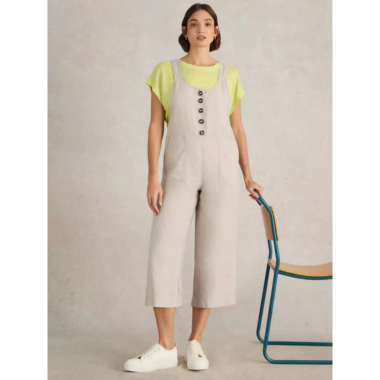 whitestuff_viola_latzhose_natural